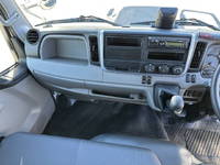 三菱ふそうキャンターパッカー車（塵芥車）小型（2t・3t）[写真13]