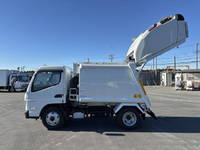 三菱ふそうキャンターパッカー車（塵芥車）小型（2t・3t）[写真18]