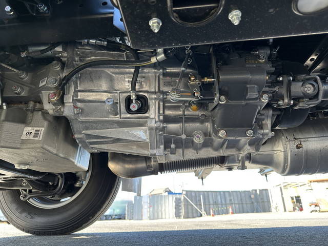 三菱ふそうキャンターパッカー車（塵芥車）小型（2t・3t）[写真25]