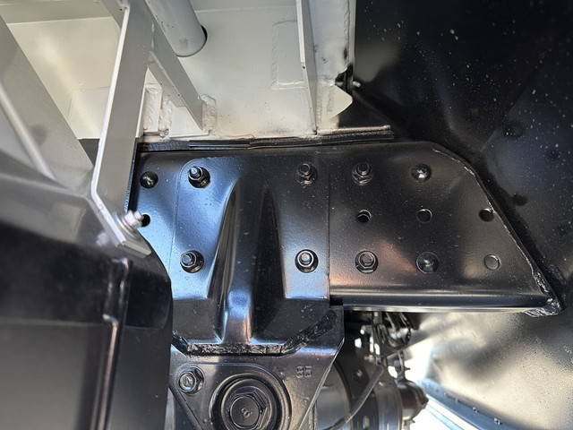 三菱ふそうキャンターパッカー車（塵芥車）小型（2t・3t）[写真30]