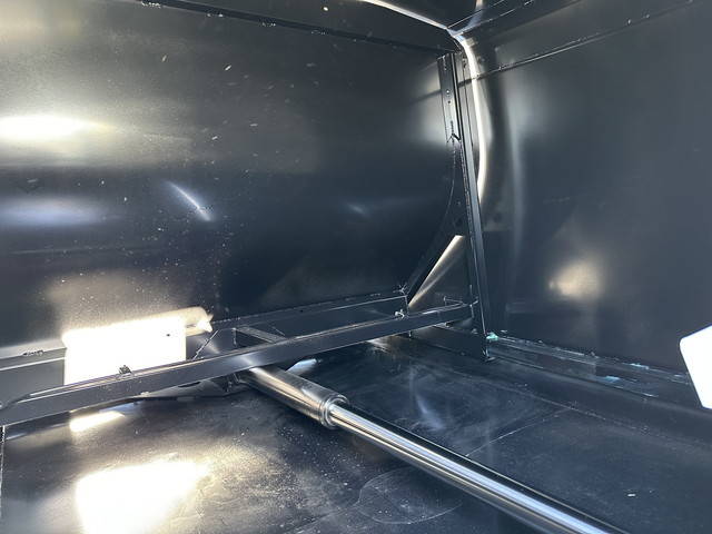 三菱ふそうキャンターパッカー車（塵芥車）小型（2t・3t）[写真04]