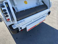 三菱ふそうキャンターパッカー車（塵芥車）小型（2t・3t）[写真08]