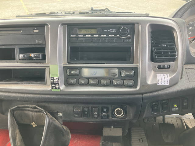 日野レンジャークレーン4段増トン（6t・8t）[写真36]