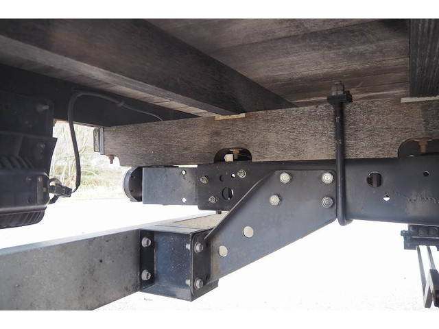 いすゞフォワードクレーン6段中型（4t）[写真28]