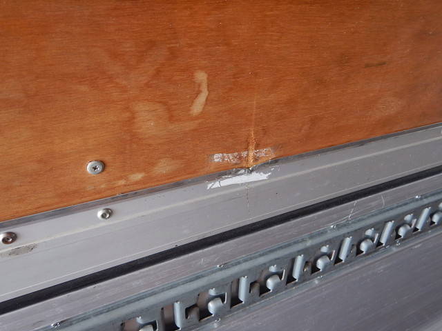 日野プロフィアアルミウイング大型（10t）[写真27]