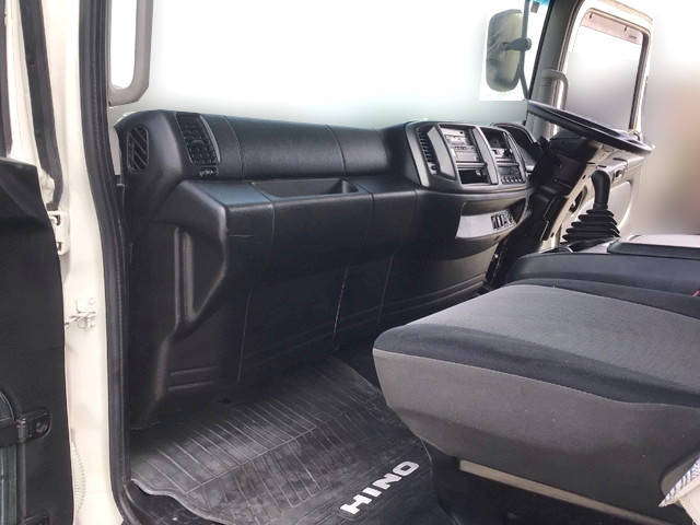 日野レンジャーアルミウイング中型（4t）[写真29]