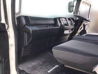 日野レンジャーアルミウイング中型（4t）[写真29]