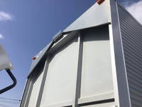 日野レンジャーアルミウイング中型（4t）[写真09]