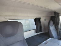 三菱ふそうスーパーグレートアルミウイング大型（10t）[写真11]