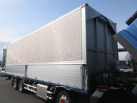 三菱ふそうスーパーグレートアルミウイング大型（10t）[写真22]