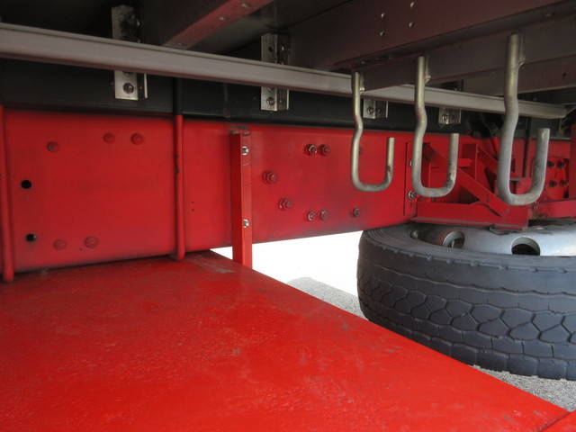 三菱ふそうスーパーグレートアルミウイング大型（10t）[写真07]