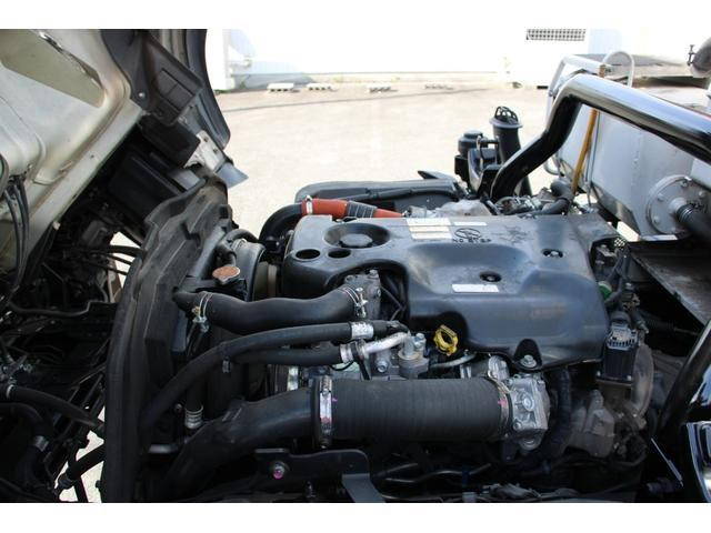 いすゞエルフパッカー車（塵芥車）小型（2t・3t）[写真11]