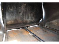 いすゞエルフパッカー車（塵芥車）小型（2t・3t）[写真21]