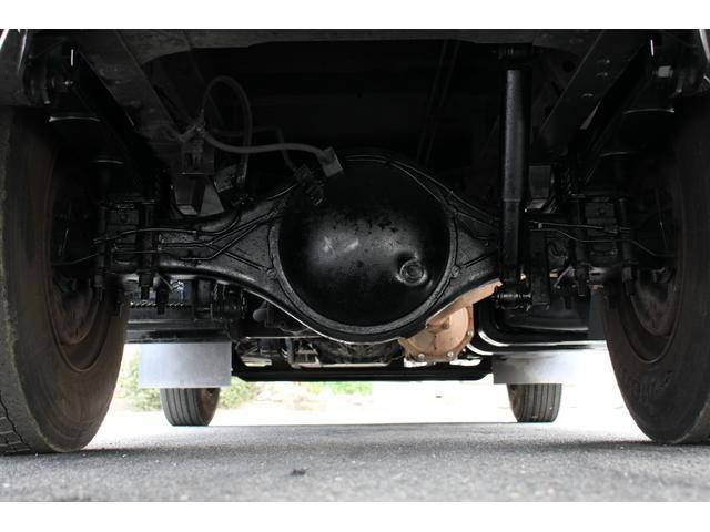 いすゞエルフパッカー車（塵芥車）小型（2t・3t）[写真28]