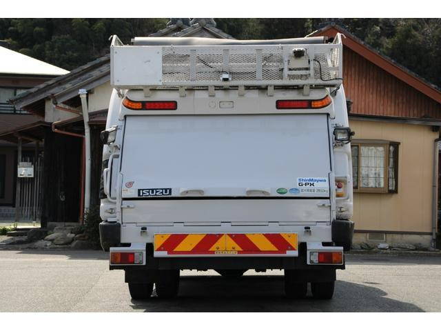 いすゞエルフパッカー車（塵芥車）小型（2t・3t）[写真06]