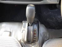 トヨタトヨエース平ボディ小型（2t・3t）[写真12]