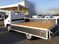 トヨタトヨエース平ボディ小型（2t・3t）[写真15]