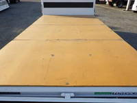 トヨタトヨエース平ボディ小型（2t・3t）[写真17]