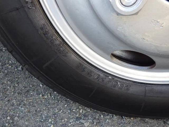 トヨタトヨエース平ボディ小型（2t・3t）[写真22]