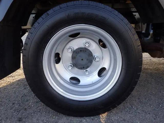 トヨタトヨエース平ボディ小型（2t・3t）[写真23]