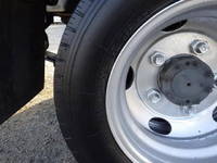 トヨタトヨエース平ボディ小型（2t・3t）[写真24]