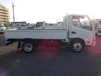 トヨタトヨエース平ボディ小型（2t・3t）[写真34]