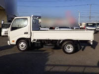 トヨタトヨエース平ボディ小型（2t・3t）[写真03]