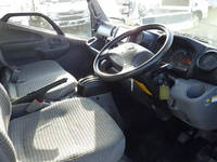 トヨタトヨエース平ボディ小型（2t・3t）[写真06]