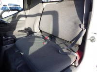 トヨタトヨエース平ボディ小型（2t・3t）[写真07]