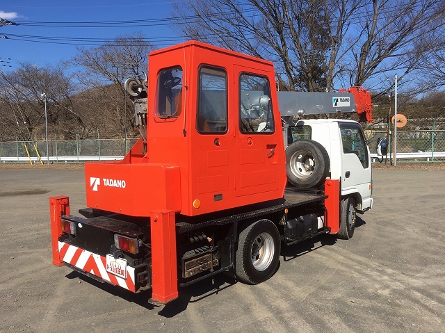 マツダタイタントラッククレーン小型（2t・3t）[写真02]