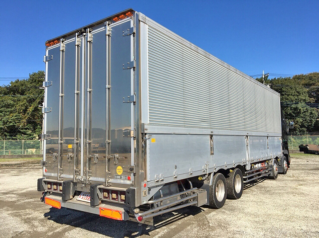 日野プロフィアアルミウイング大型（10t）[写真02]