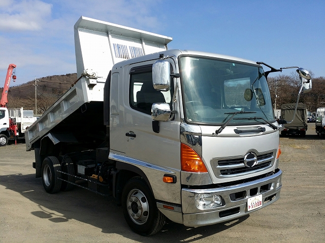 日野レンジャーダンプ中型（4t）[写真02]