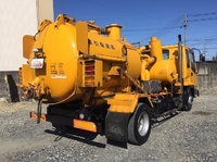 いすゞフォワード汚泥吸引車中型（4t）[写真02]