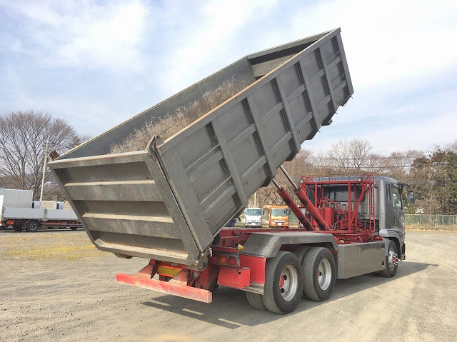 三菱ふそうスーパーグレートアームロール大型（10t）[写真02]