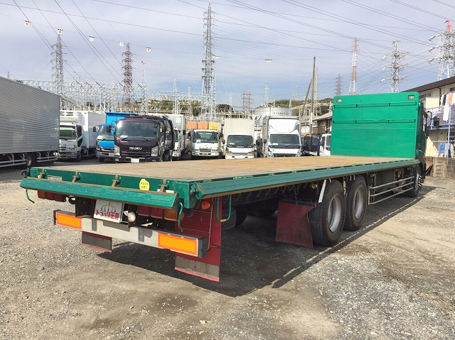UDトラックスクオン平ボディ大型（10t）[写真02]