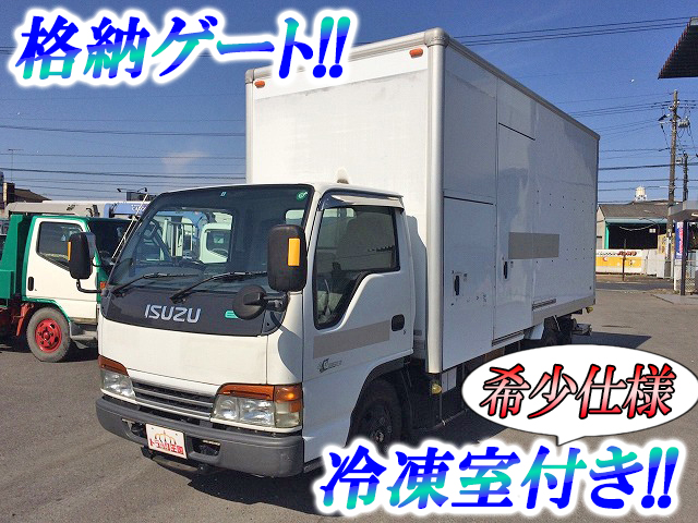いすゞエルフパネルバン小型（2t・3t）[写真01]