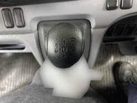 三菱ふそうキャンター平ボディ小型（2t・3t）[写真25]