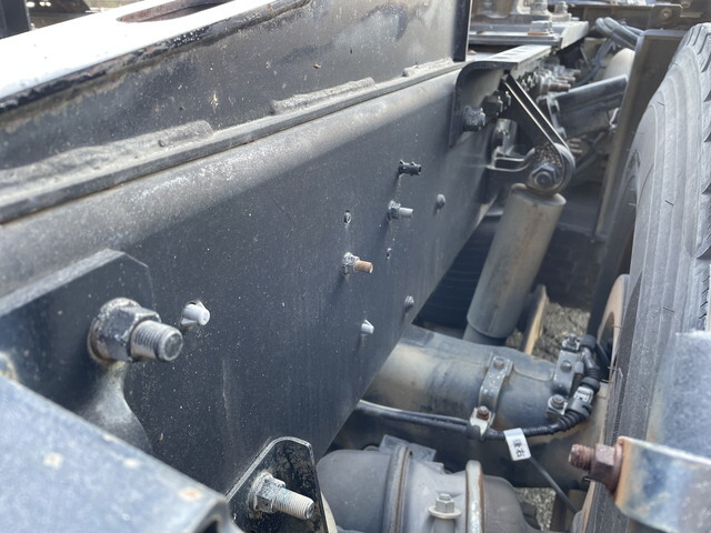 日野プロフィアトレーラーヘッド（トラクターヘッド）大型（10t）[写真19]