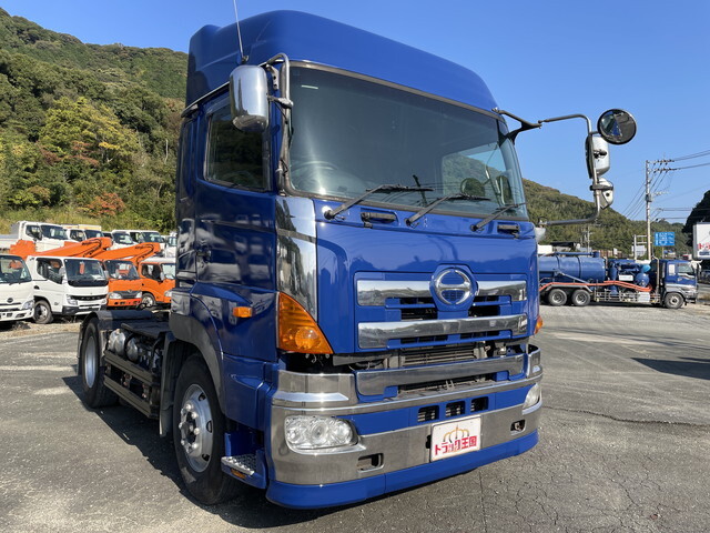 日野プロフィアトレーラーヘッド（トラクターヘッド）大型（10t）[写真03]