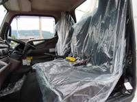 三菱ふそうキャンターコンテナ専用車小型（2t・3t）[写真14]