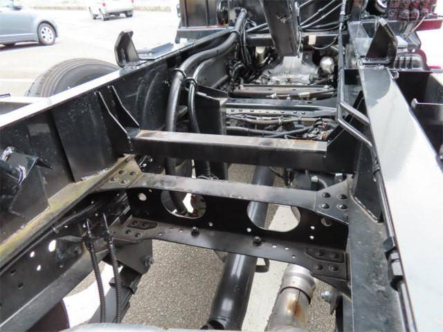 三菱ふそうキャンターコンテナ専用車小型（2t・3t）[写真39]