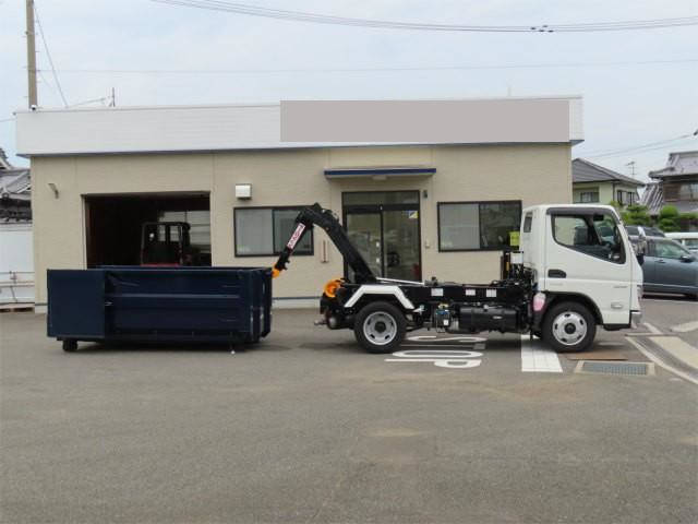 三菱ふそうキャンターコンテナ専用車小型（2t・3t）[写真04]