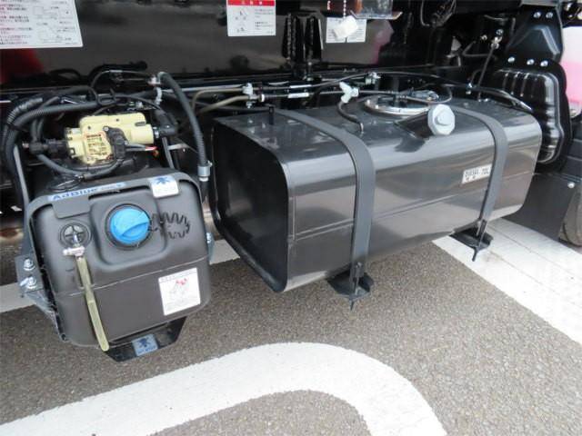 三菱ふそうキャンターコンテナ専用車小型（2t・3t）[写真40]