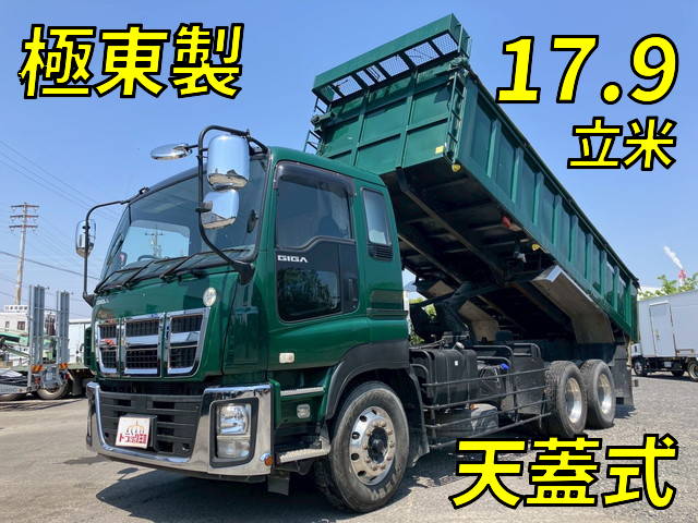 いすゞギガ深ダンプ（土砂禁ダンプ）大型（10t）[写真01]