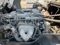 いすゞギガ深ダンプ（土砂禁ダンプ）大型（10t）[写真25]