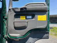 いすゞギガ深ダンプ（土砂禁ダンプ）大型（10t）[写真29]