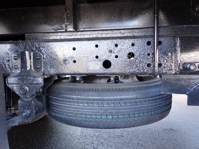 日野デュトロアルミバン小型（2t・3t）[写真25]