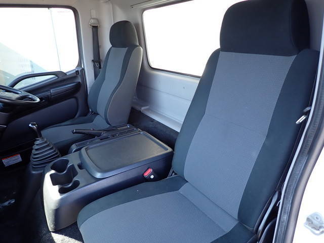 日野レンジャー冷凍車（冷蔵車）中型（4t）[写真36]