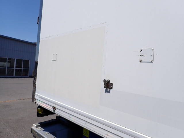 日野レンジャー冷凍車（冷蔵車）中型（4t）[写真08]