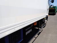 日野レンジャー冷凍車（冷蔵車）中型（4t）[写真10]